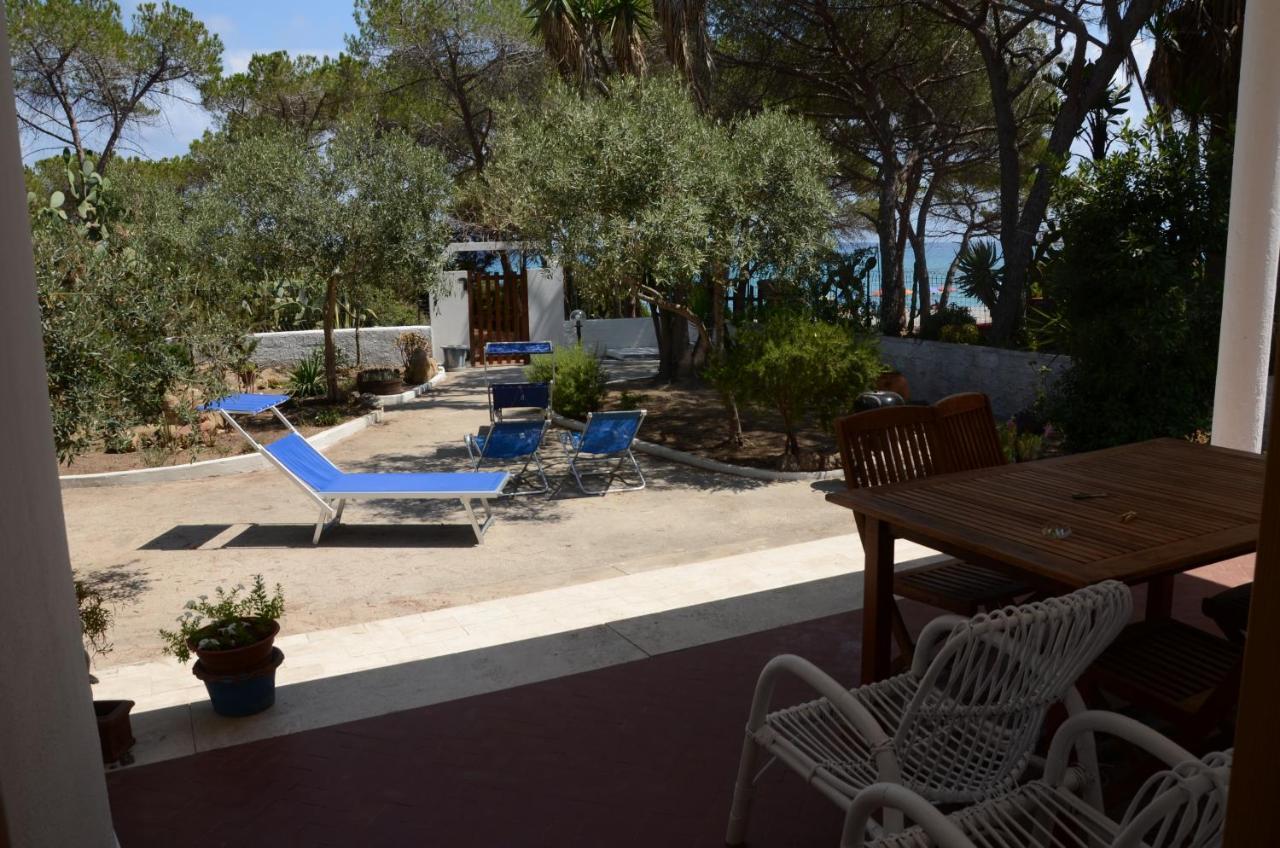 Apartments Villa Corrias Cala Liberotto Luaran gambar